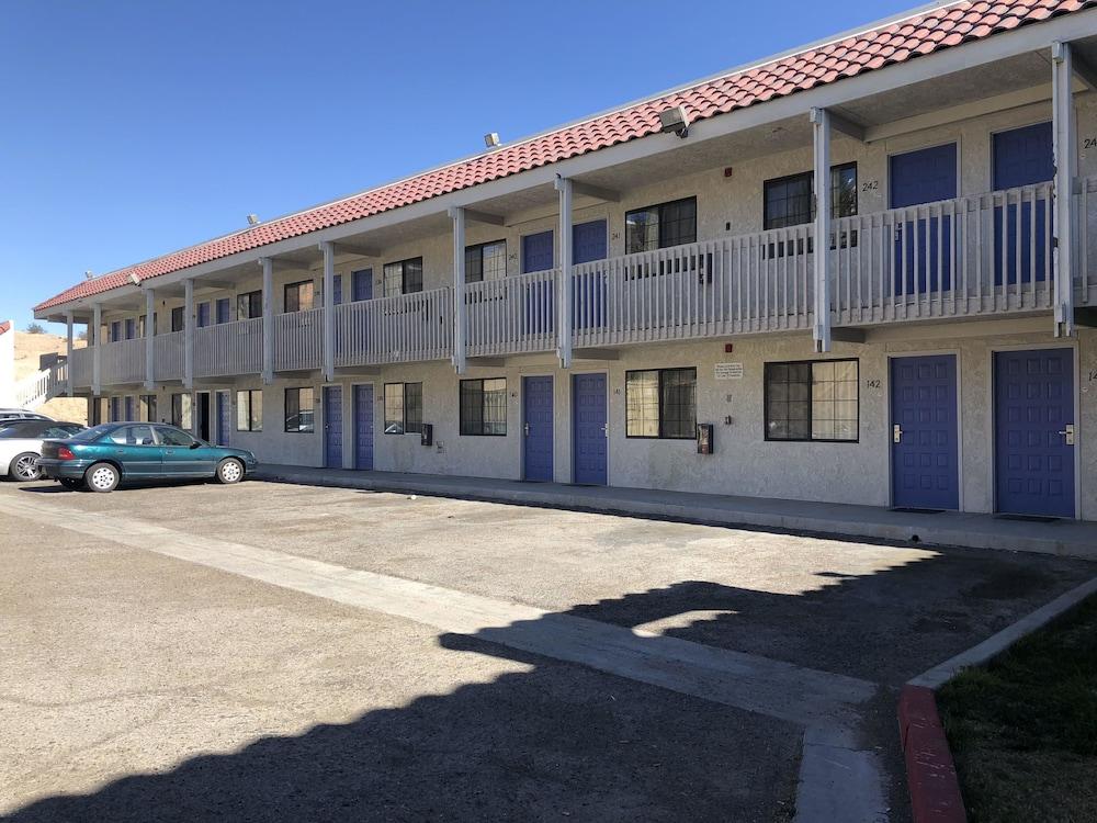 Motel 6-Barstow, Ca Bagian luar foto