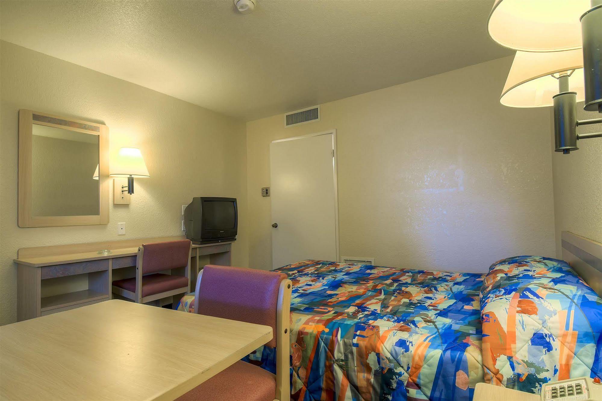 Motel 6-Barstow, Ca Bagian luar foto