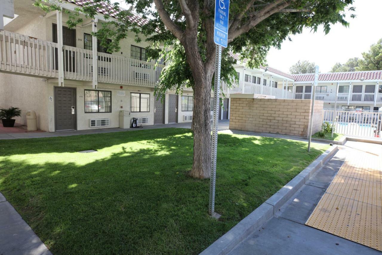 Motel 6-Barstow, Ca Bagian luar foto