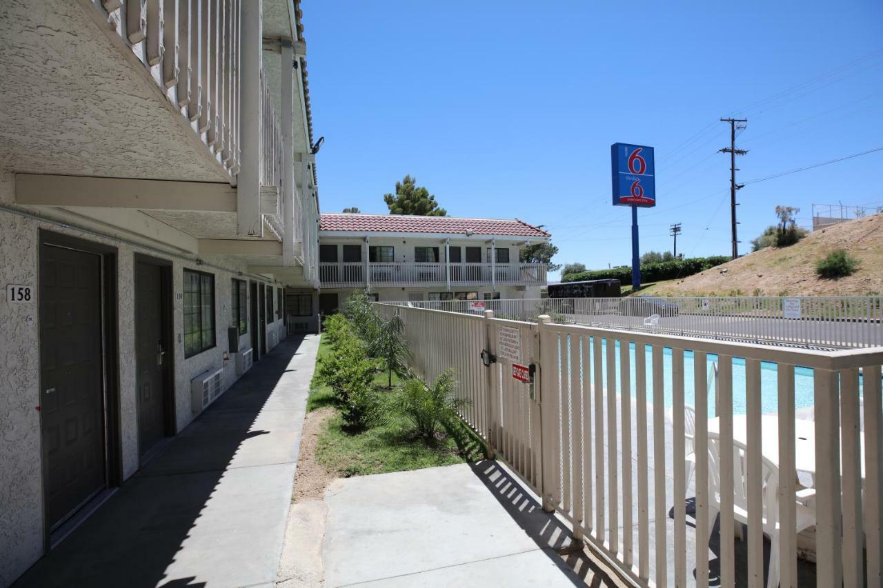 Motel 6-Barstow, Ca Bagian luar foto