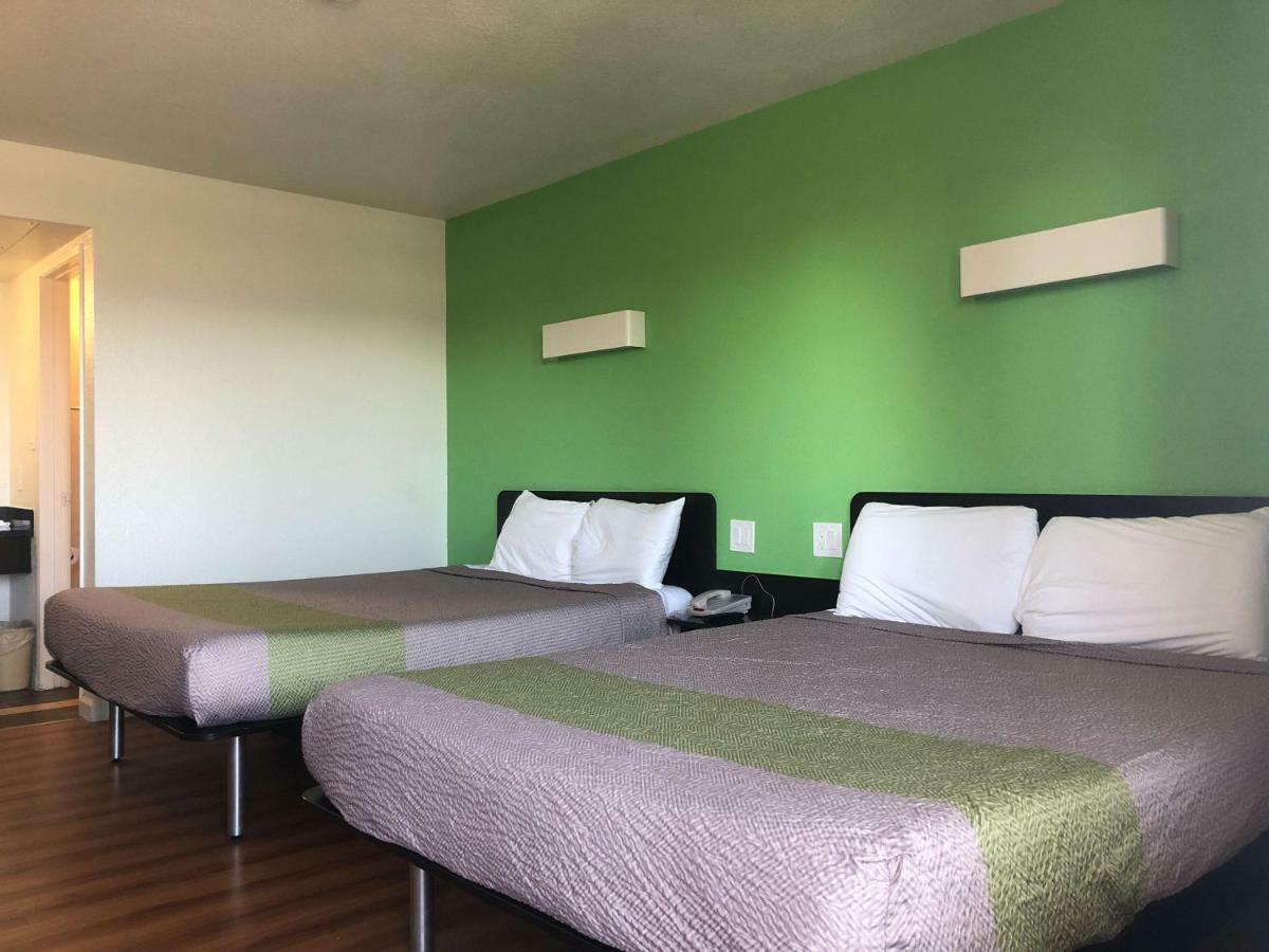 Motel 6-Barstow, Ca Bagian luar foto